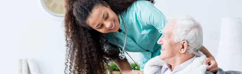 Home care cuidador de idosos